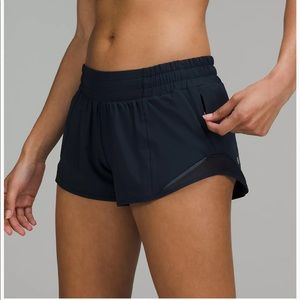 Lululemon hotty hot 2.5